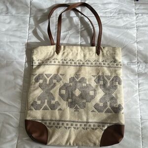 American Eagle Outfitters Geometric Tote - Cream and Brown